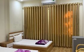 Hotel Nhà Nghỉ Ngôi Sao